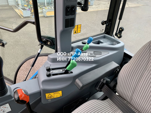 Трактор LS XR50 HST CAB